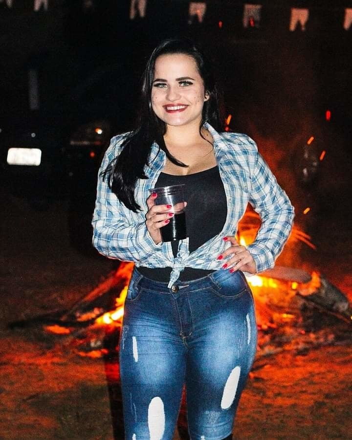 #jeans rabudas gostosas 23
 #82613893