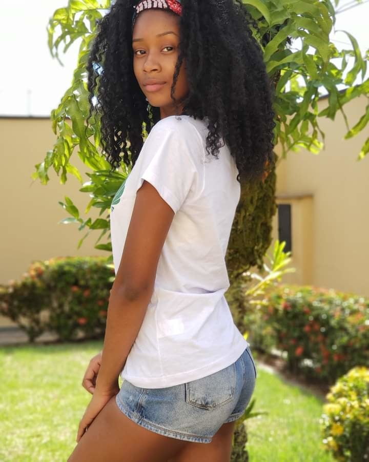 #jeans rabudas gostosas 23
 #82614866