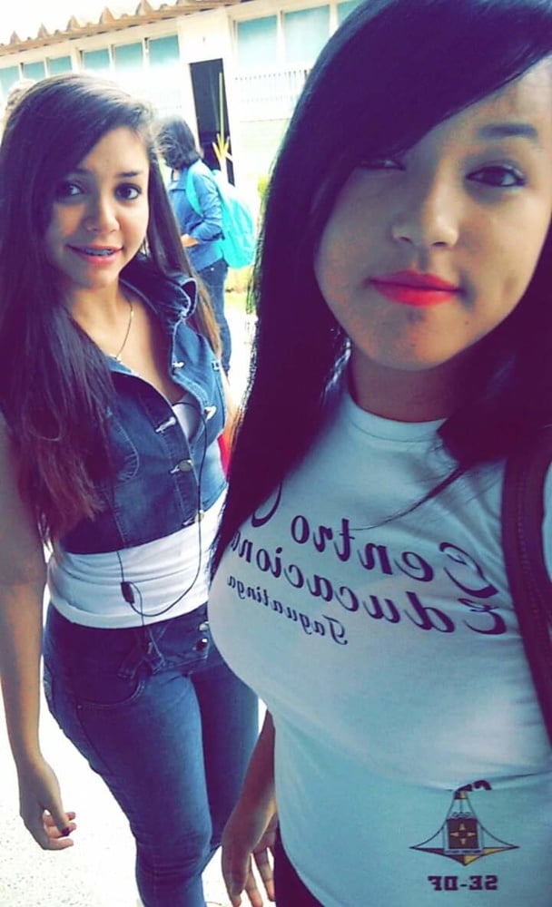 #jeans rabudas gostosas 23
 #82615551