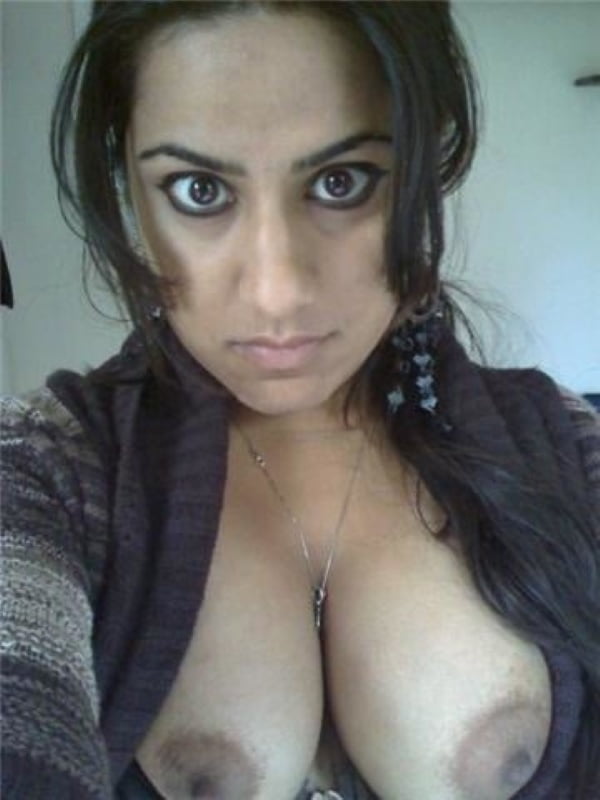 Paki Whore Natasha Indian 24yr Cunt From Dagenham Essex UK #102473082