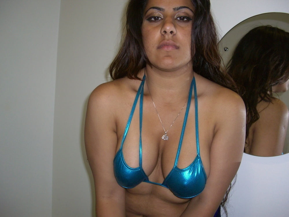 Paki Whore Natasha Indian 24yr Cunt From Dagenham Essex UK #102473468