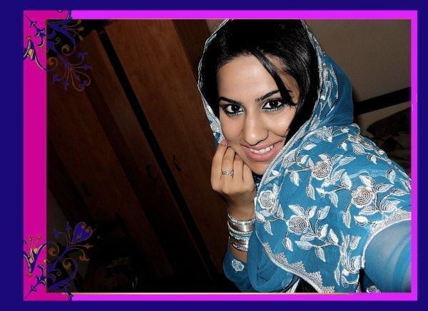 Paki Whore Natasha Indian 24yr Cunt From Dagenham Essex UK #102473632