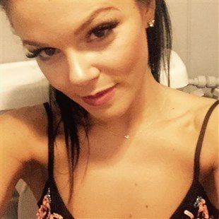 Faye brookes
 #89021516