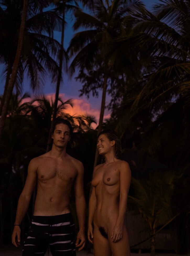 Daughter_Mother desnuda #108761375