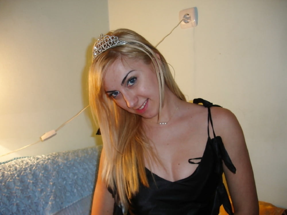 Amateur Blonde 52 #105586380