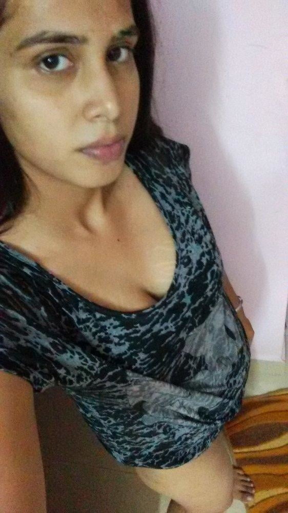 Indian bhabhi needs exposure
 #80578884