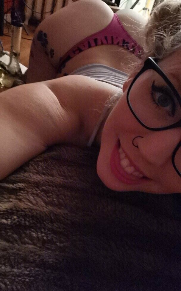 Blueellad nude #109556787