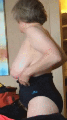 Mom&#039;s sexy Seattle business trip GIFs by MarieRocks #107126830