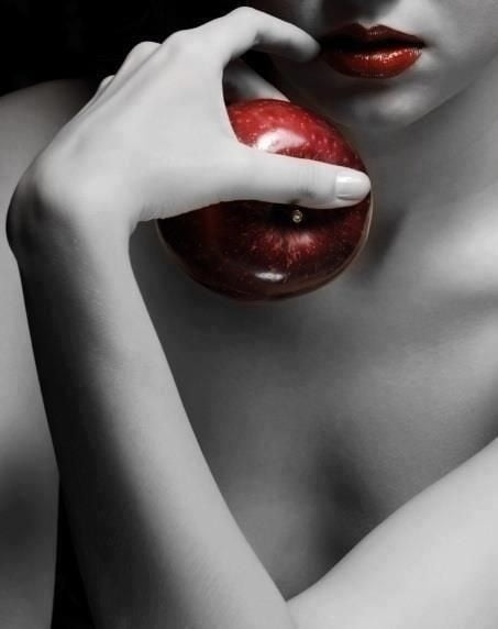 Red Fav1 #99890513