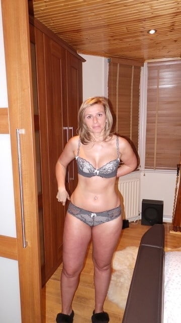 Hot Wivers vol. 305 #97243343