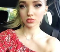 Dove cameron
 #98994077