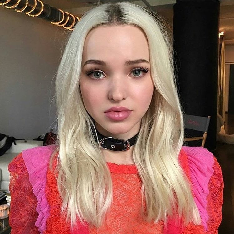 Dove cameron
 #98994266