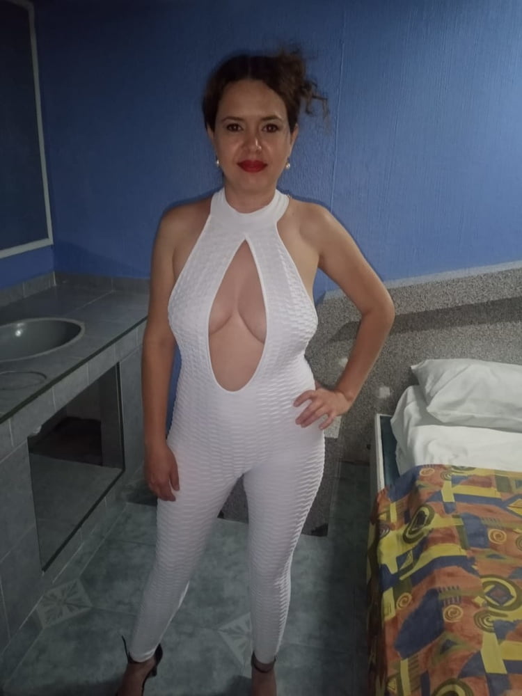 puta barata #88036391