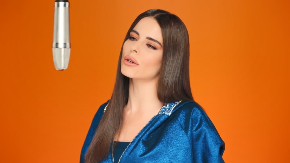 Simge - ister inan ister inanma & pes etme (2020)
 #93071129