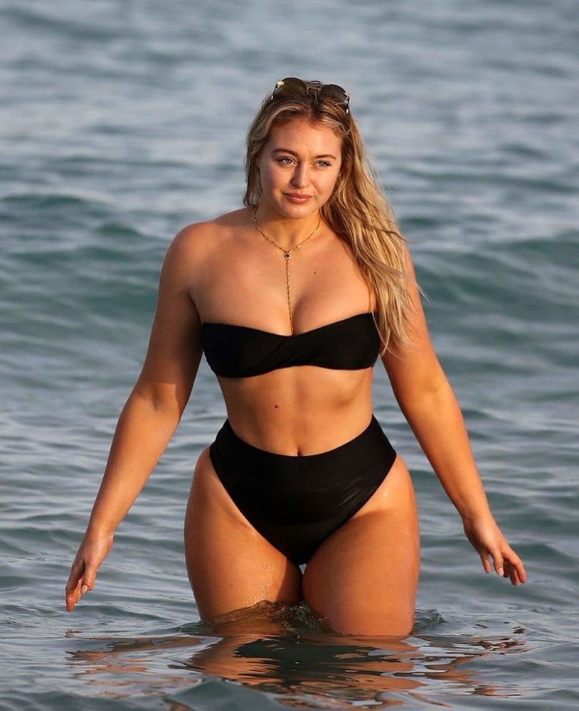 Nero allevato pawg iskra lawrence
 #100858414
