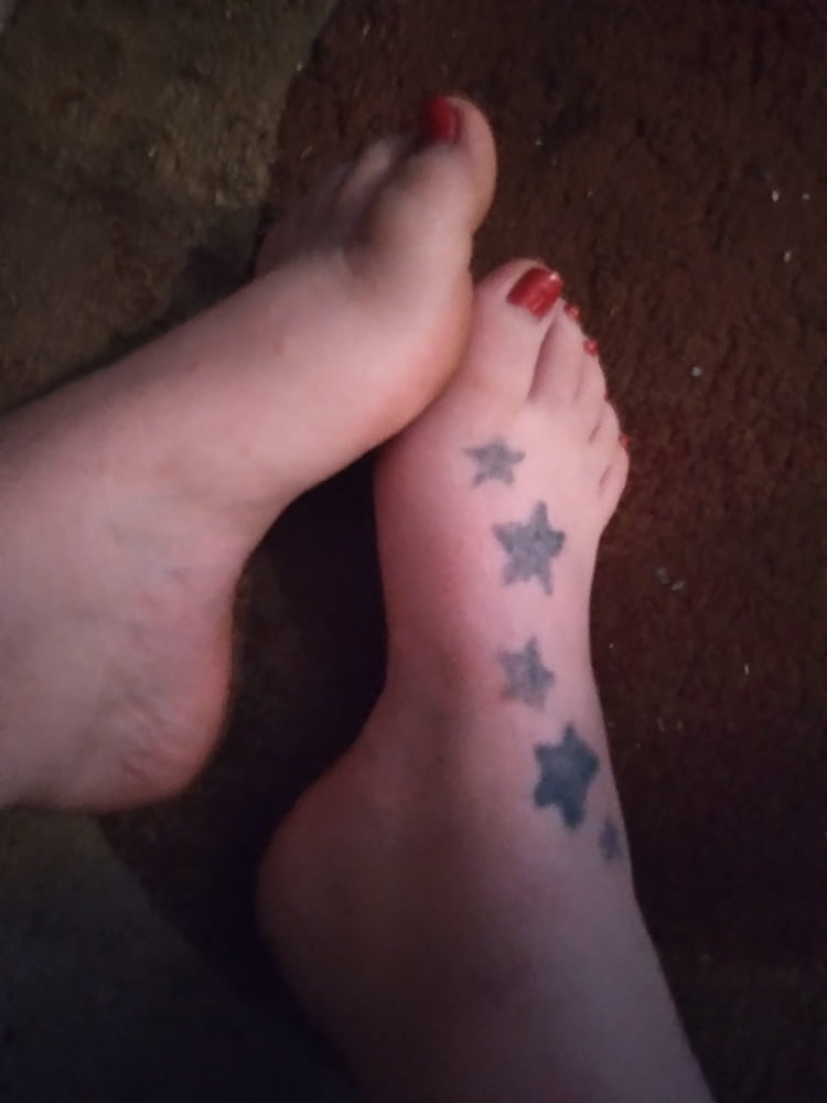 My cute little feet (size 7) #107039670