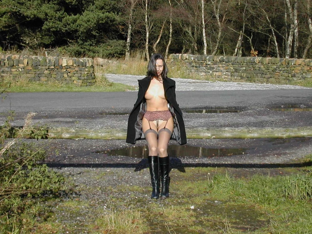 Ihre Mutter milf dumme Hure ist eine exponierte Webwhore cumslut
 #98912732