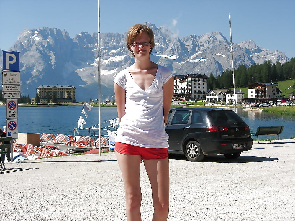 Nicht zu alt für einen hübschen Fick alt
 #79885021