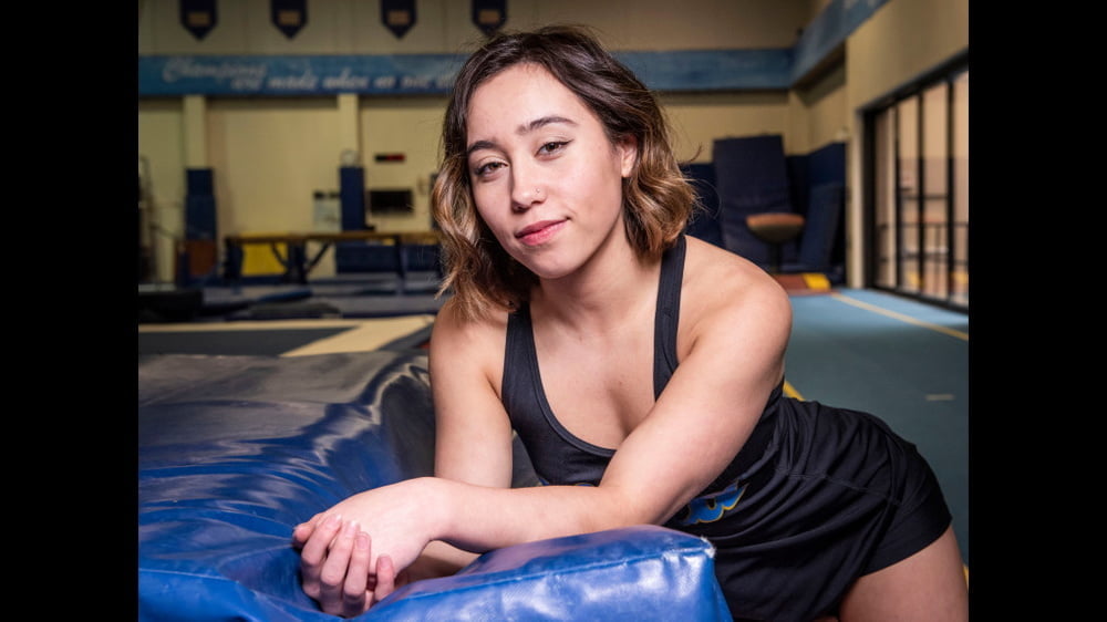 Katelyn ohashi
 #99594398