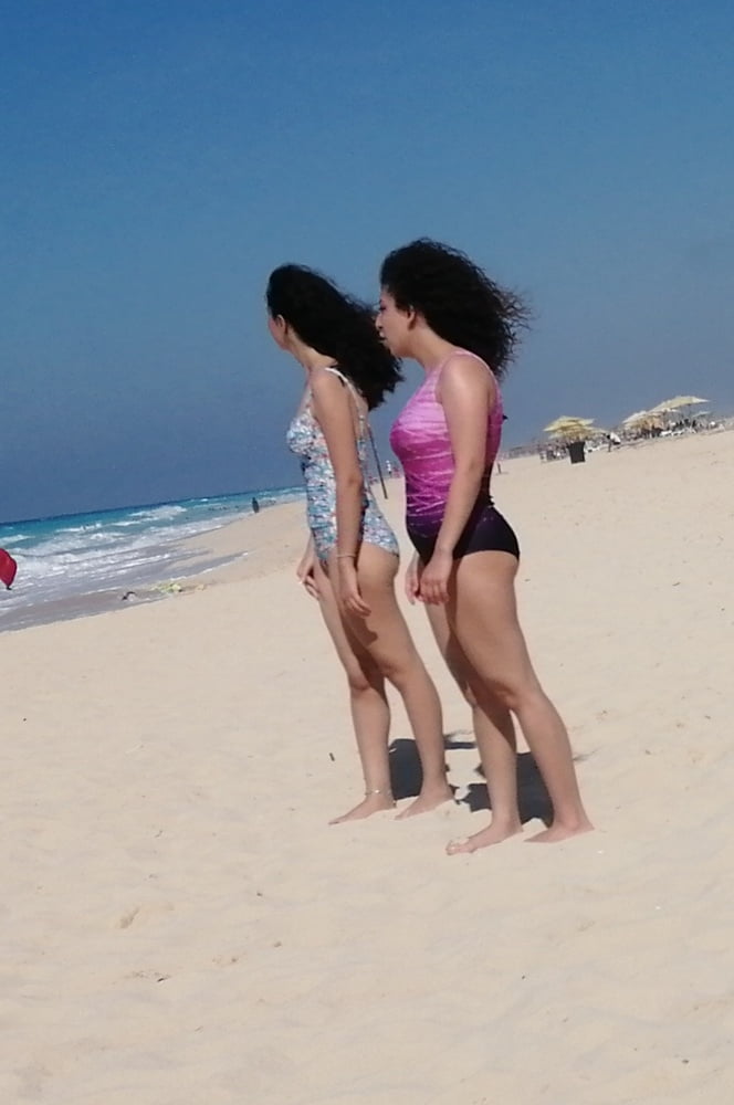 Chicas egipcias
 #88549294