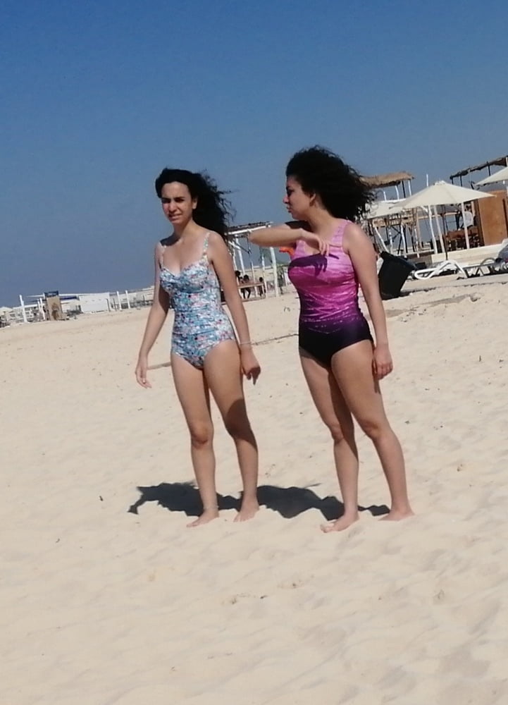 Chicas egipcias
 #88549302