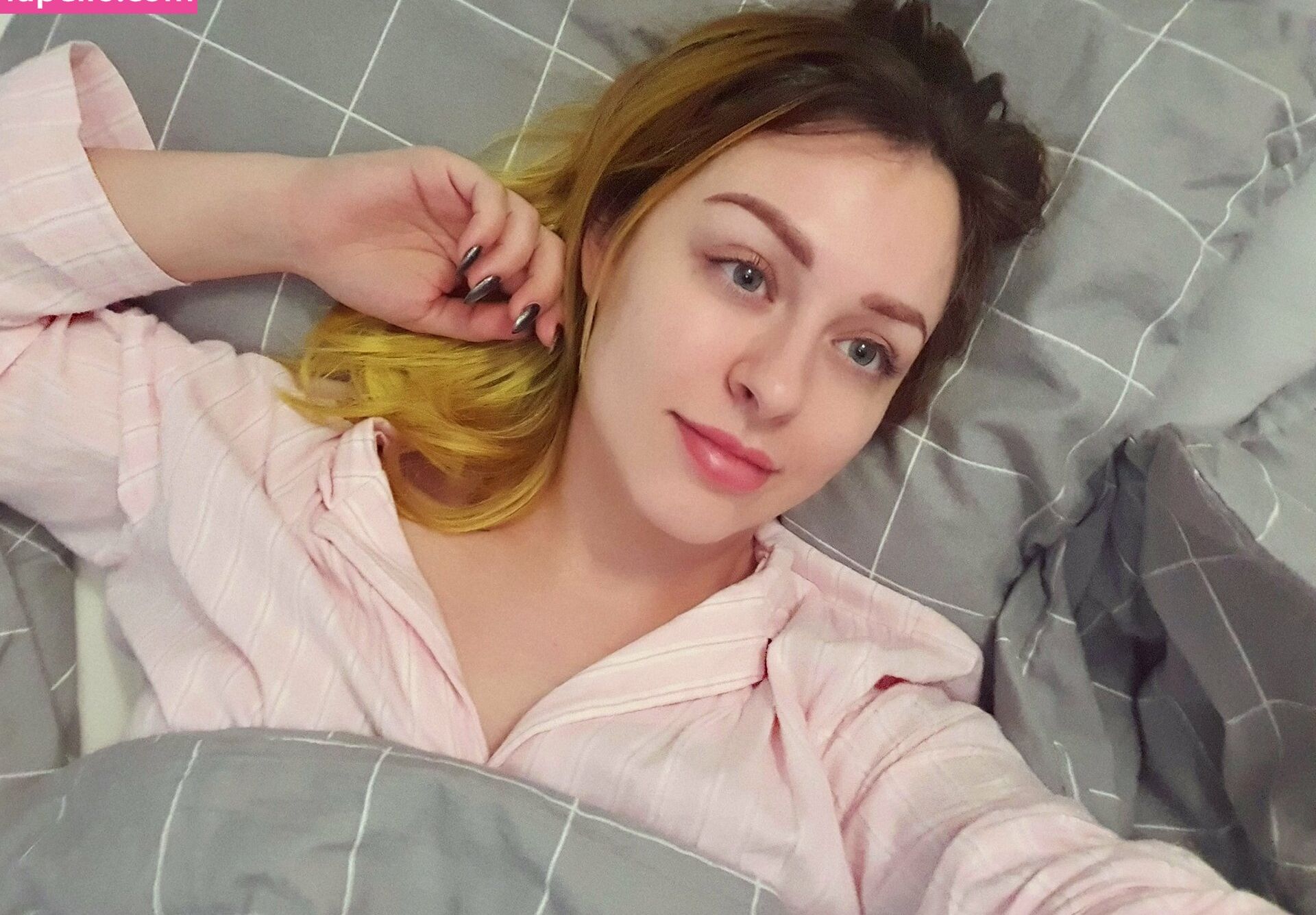 Senedy nude #108222025