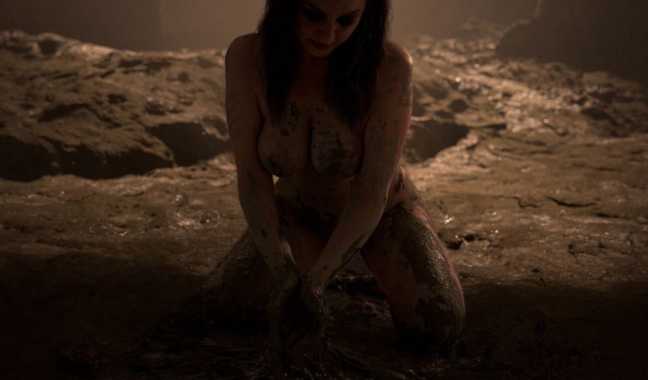 Senedy nude #108222075