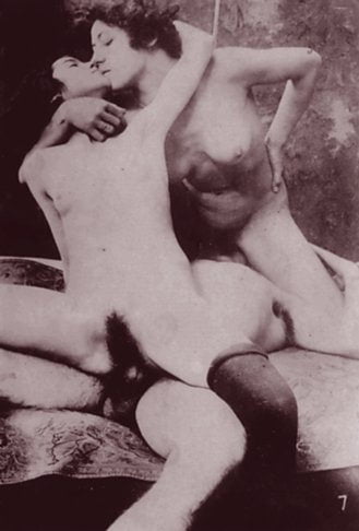 1931年から1960年のヴィンテージ・ポルノ写真
 #95302436