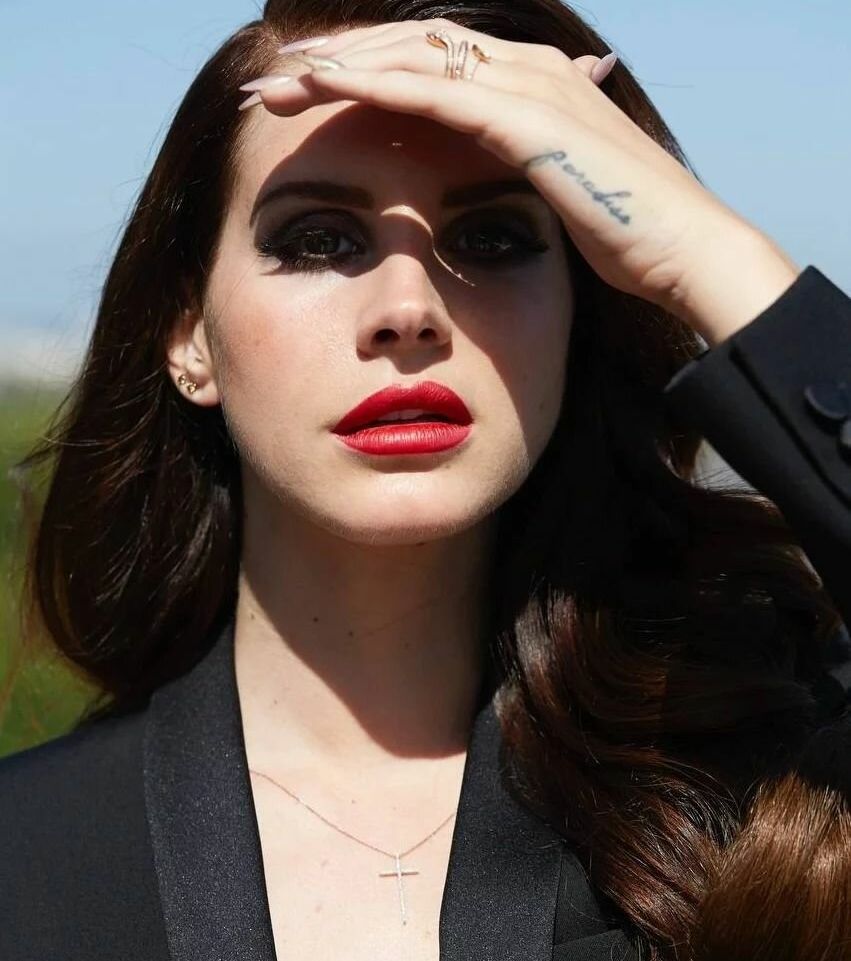 Lana Del Rey nuda #109597255