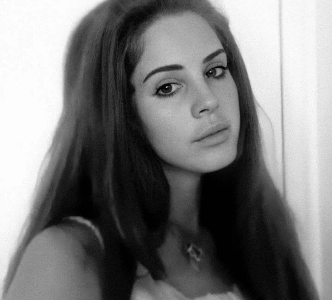 Lana Del Rey nuda #109597373