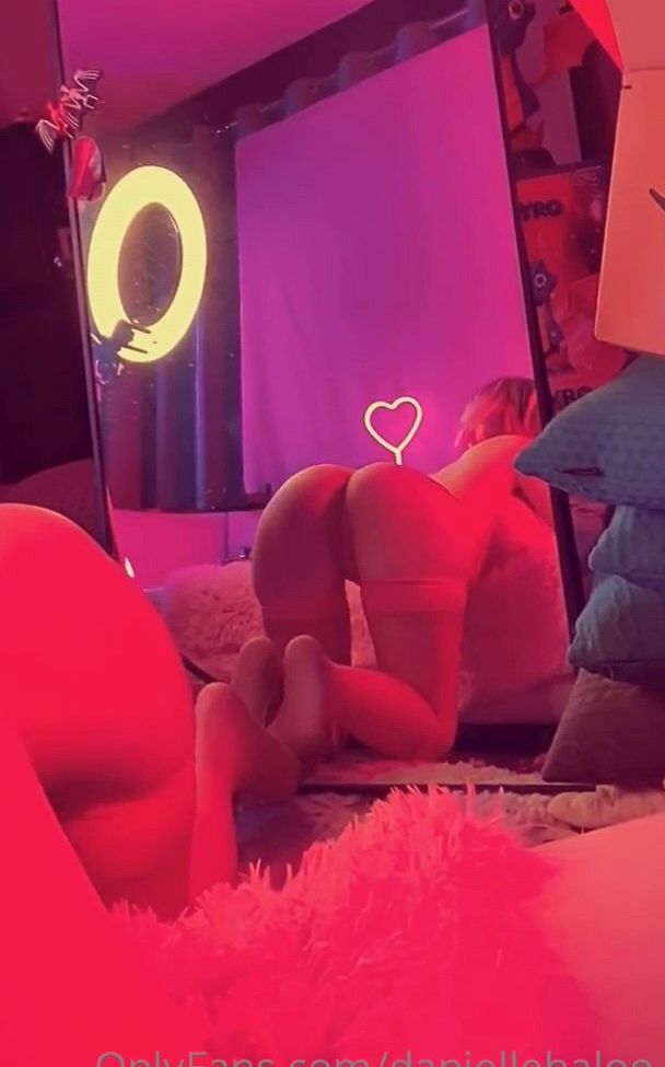 Danielle Baloo desnuda #109414832