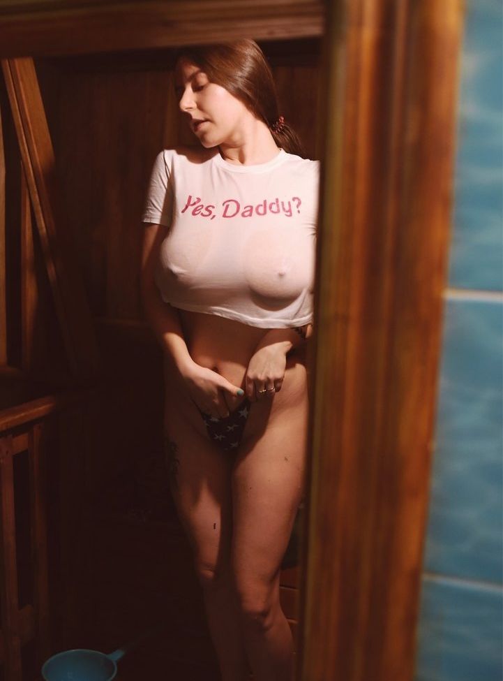 Anna Kochanius desnuda #108568659