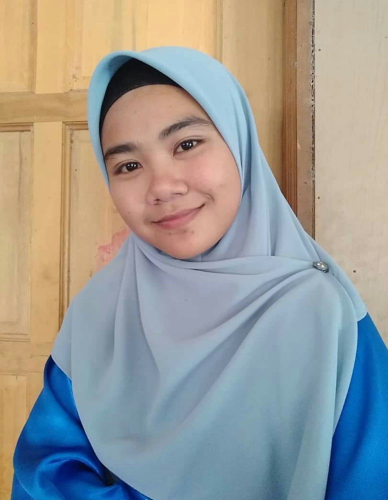 jilbab angkut #96539731