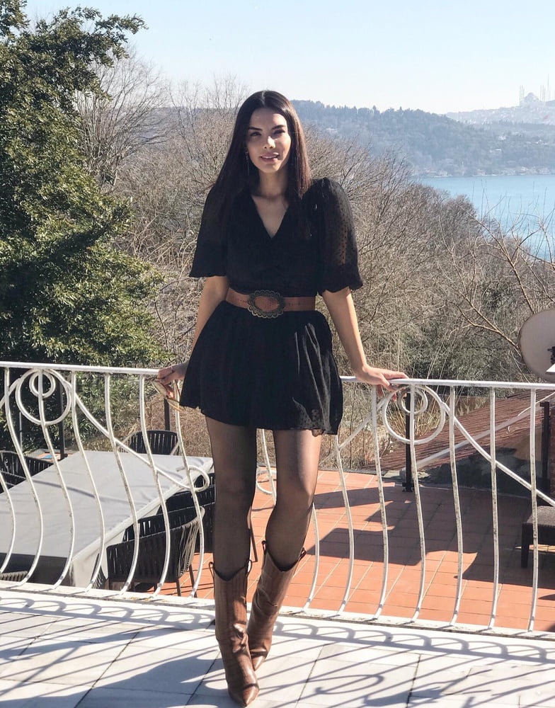 Türkische Instagram-Mädchen 96 Hot Selen
 #98319832