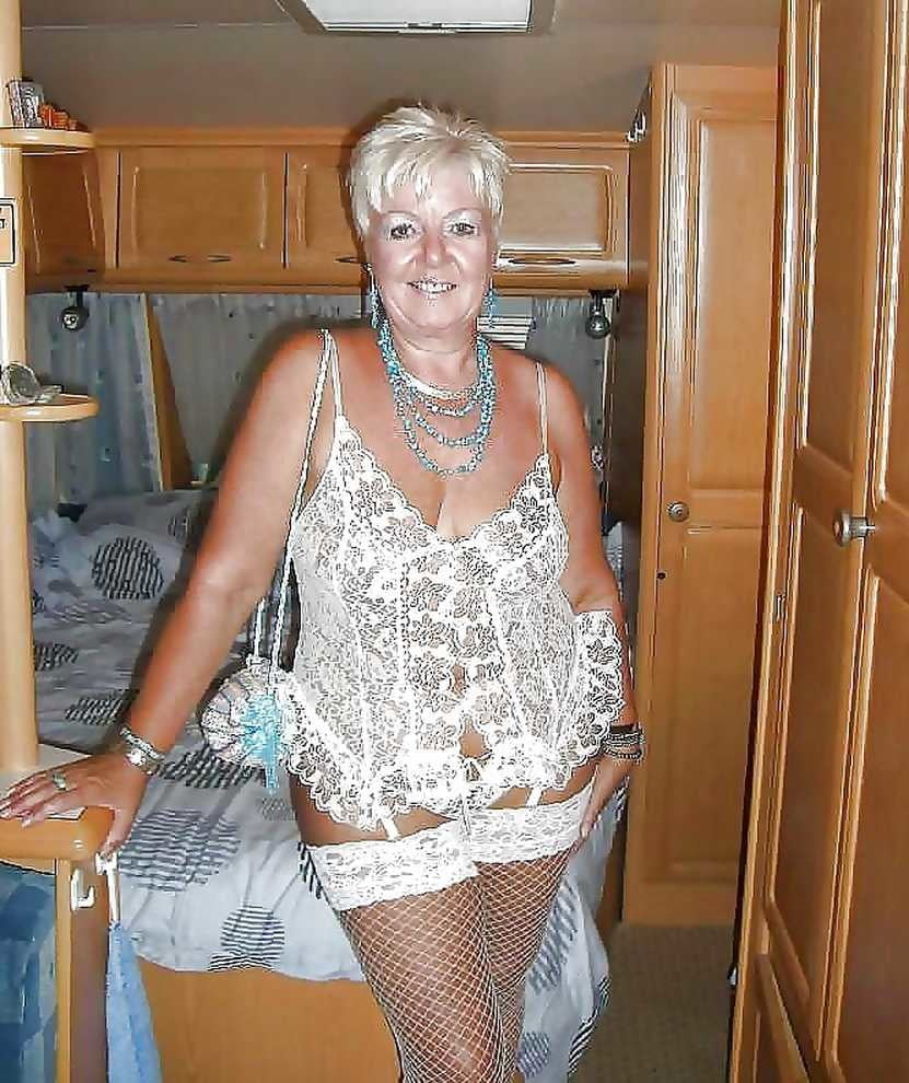 From MILF to GILF with Matures in between 290 #92174323