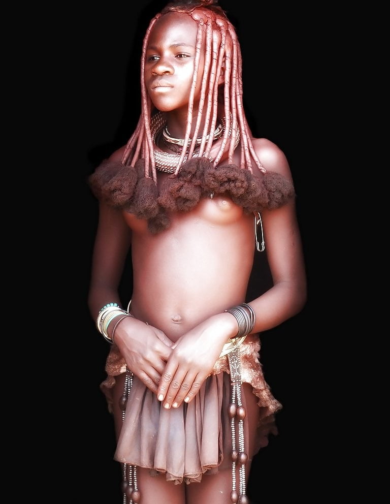 アフリカの部族の女の子
 #96299521
