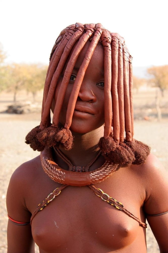 アフリカの部族の女の子
 #96299529