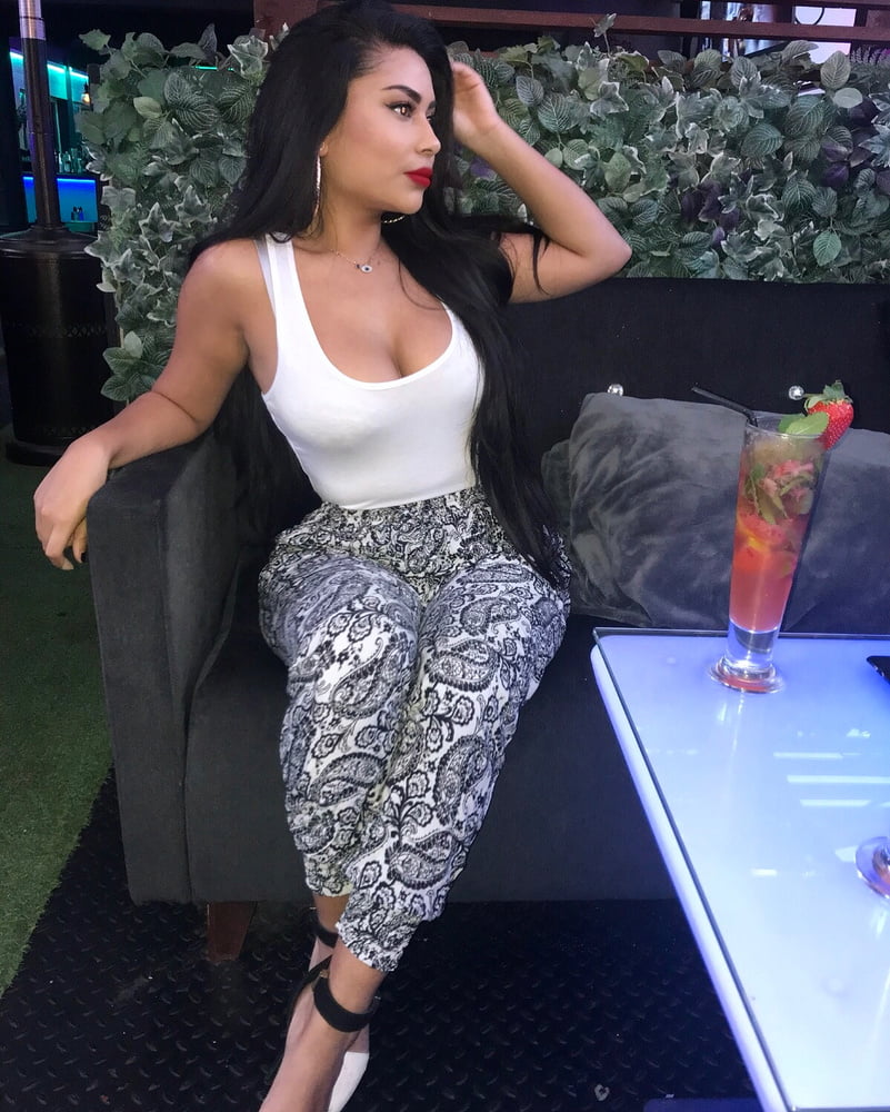 Sexy paki indische arabische heißeste Frauen
 #95828174