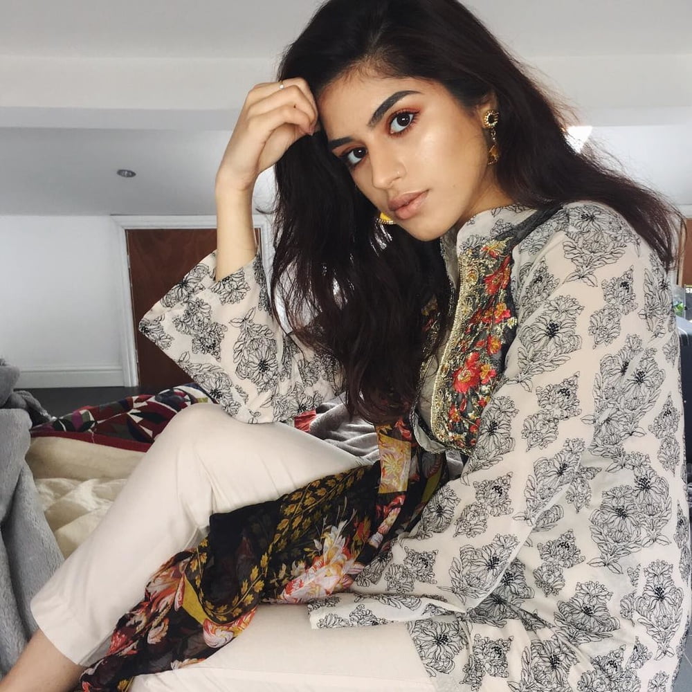 Sexy paki indien arabe femmes les plus chaudes
 #95829216