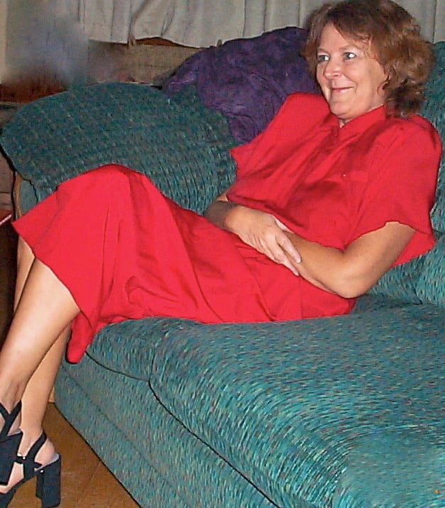 Granny in red playing&amp;sucking cock #82383856