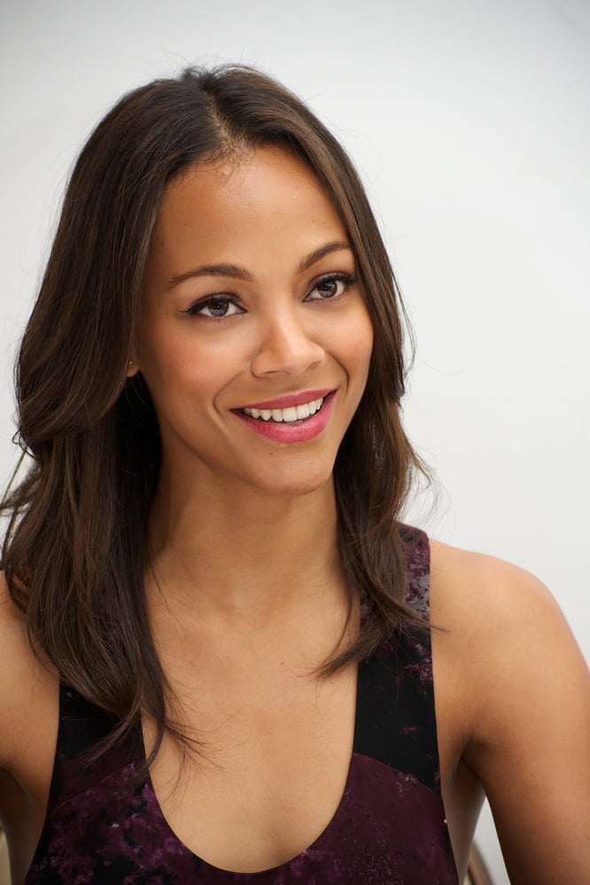 Zoe saldana
 #94139311