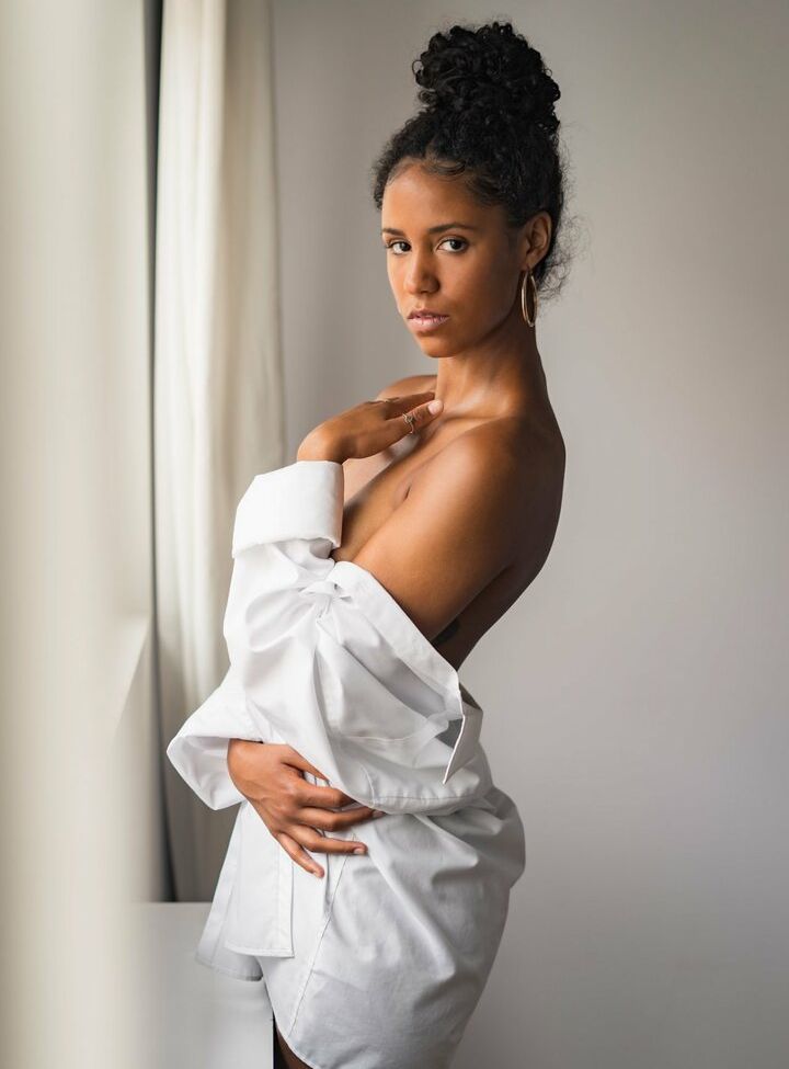 Katharina Hale desnuda #108131166