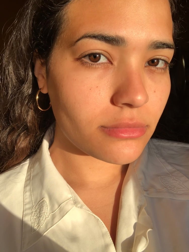 She want tributes #88894077