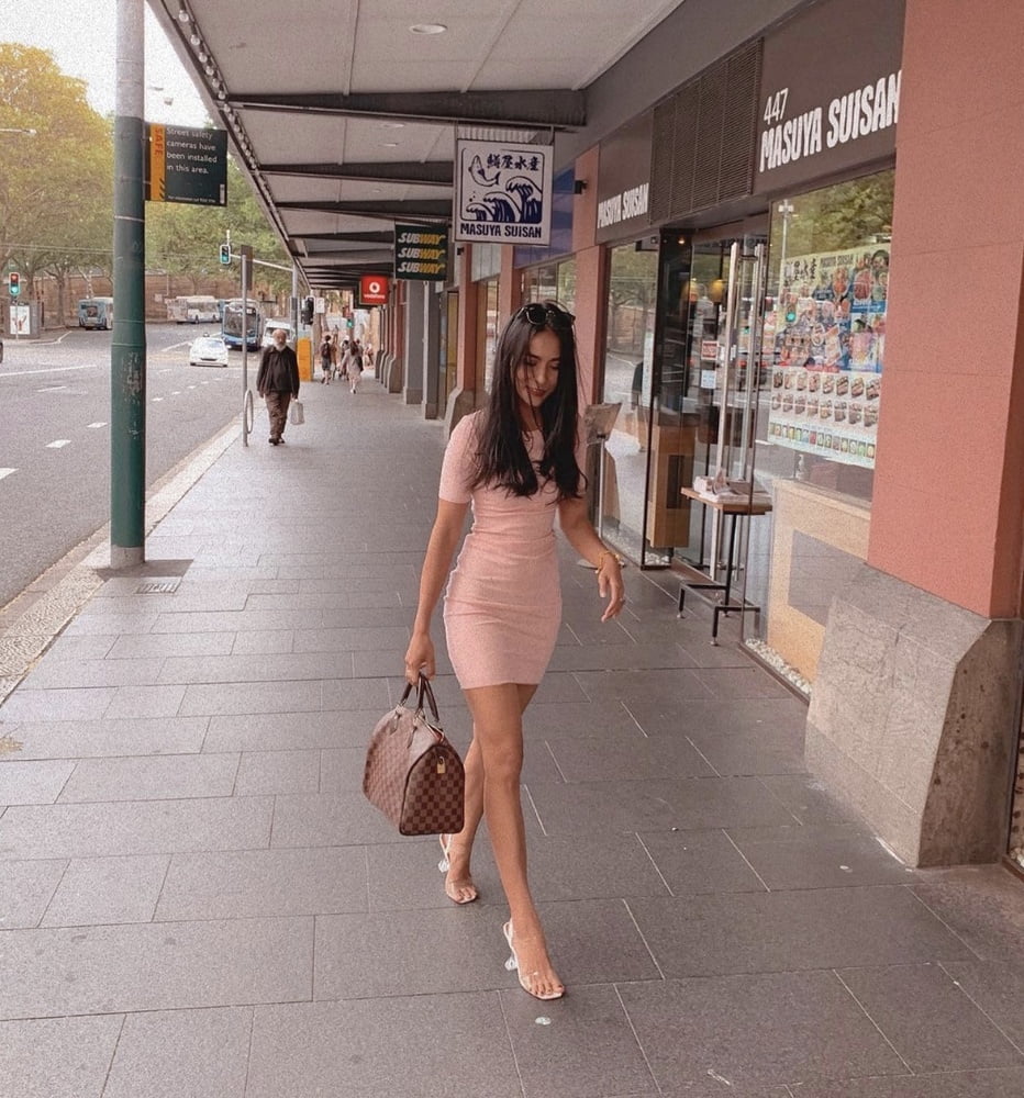 Voyeur asiático 1
 #103490869