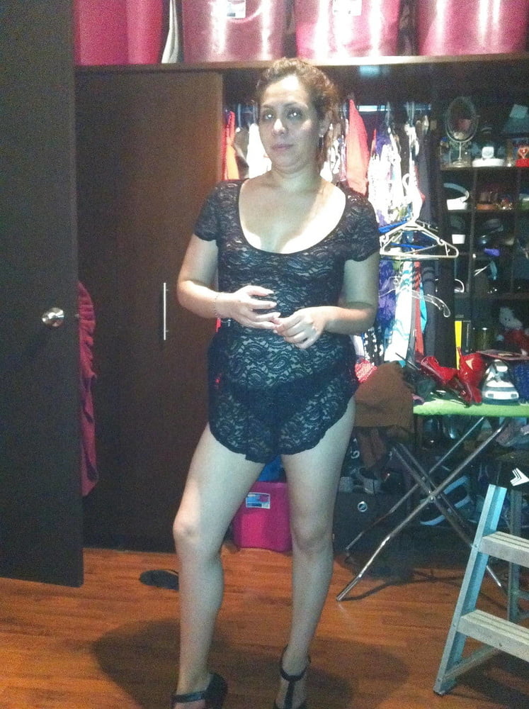 Milf sexy (comentarios y homenajes)
 #90845512