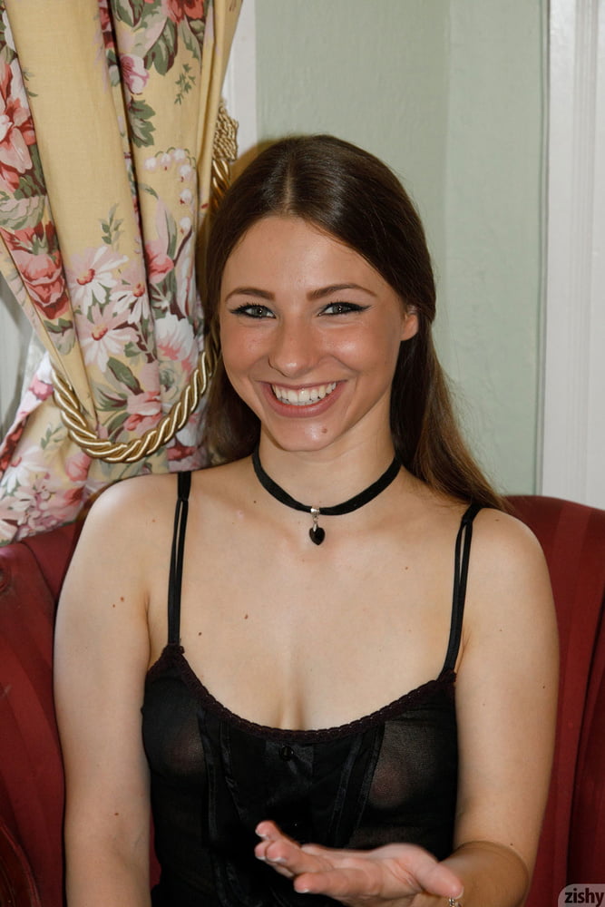 息を呑むような美しさ
 #98351103