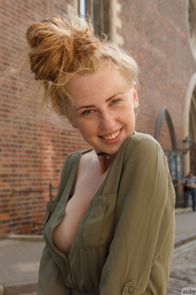 息を呑むような美しさ
 #98351250