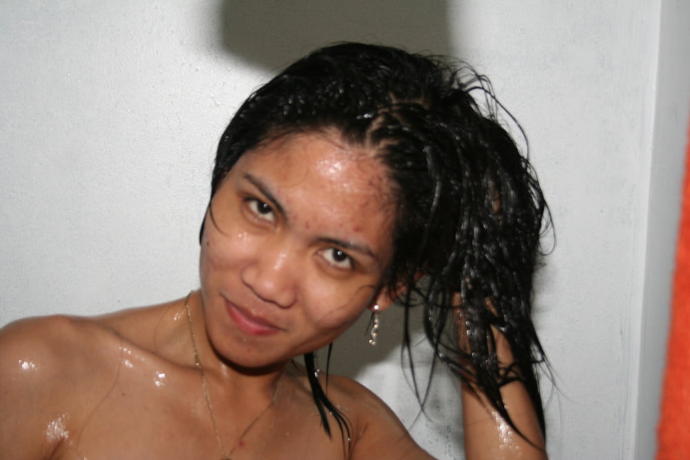 Filipina Bathing #106407755