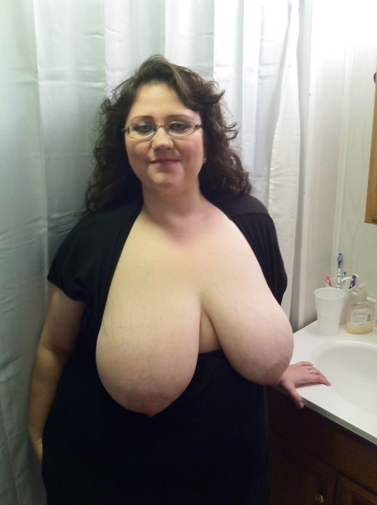 Big SAGGY tits n boobs #81566560