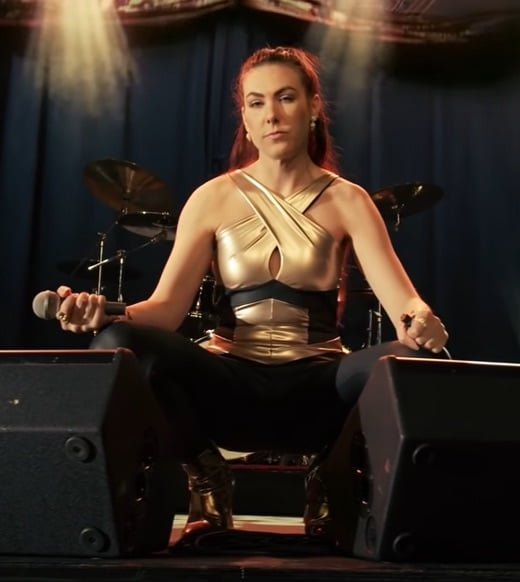 Elize ryd jerk material
 #102926647